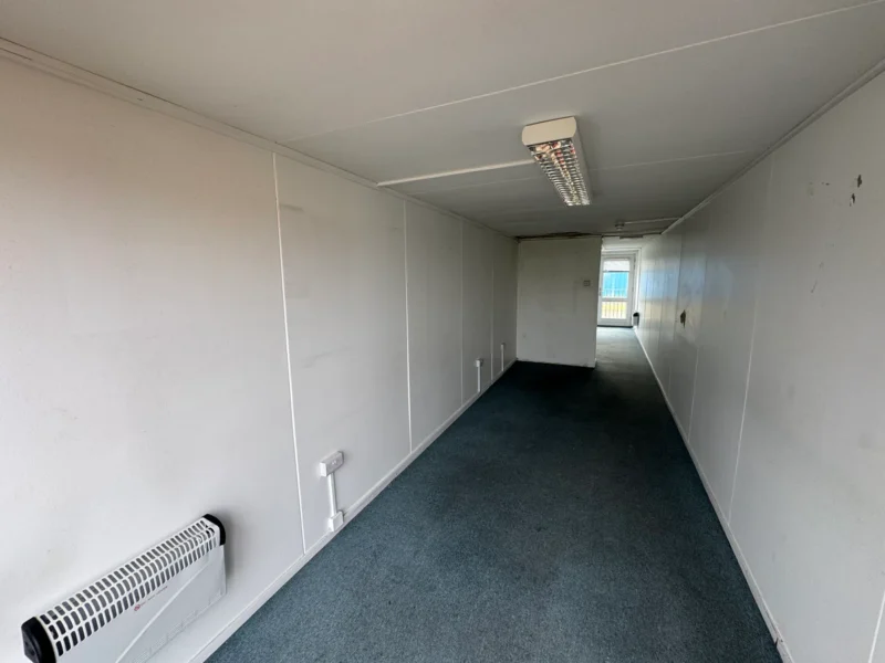 Containerbüro mit WC & Duschraum
